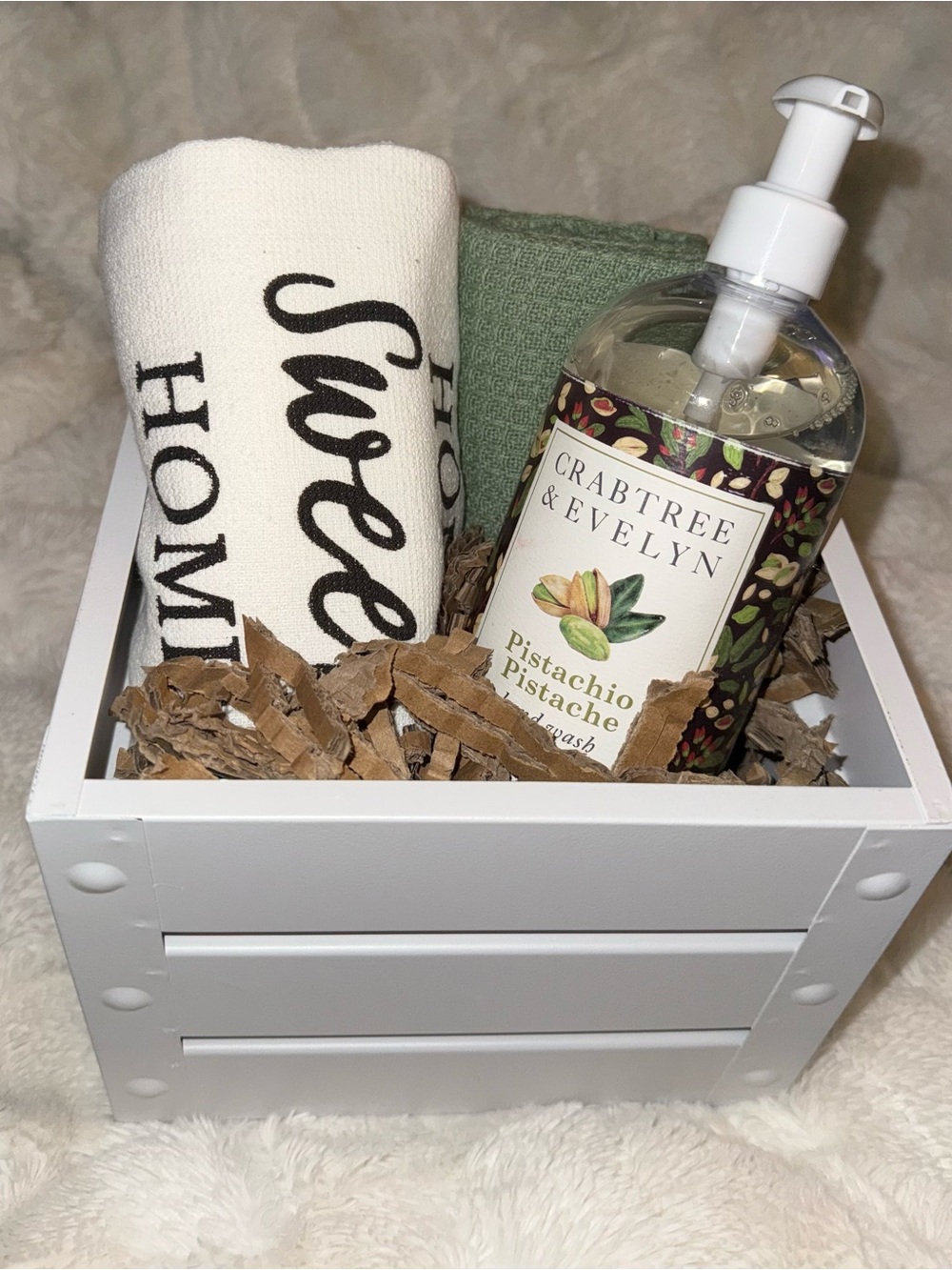 Crabtree & Evelyn Pistachio Hand Soap Gift Set with Home Towel